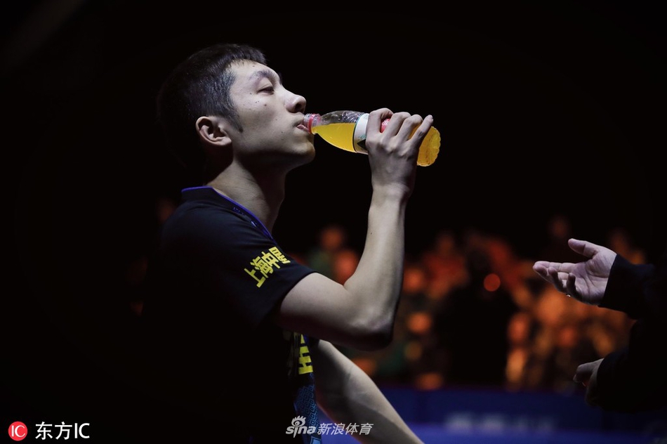 乒超总决赛男团半决赛上海胜