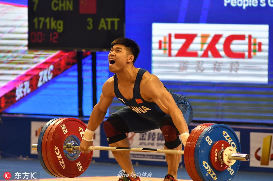 举重世界杯李大银破纪录夺冠