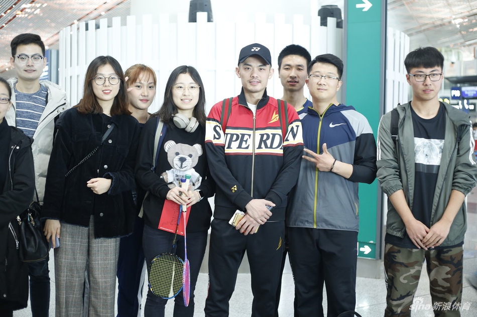 林丹出征亚锦赛