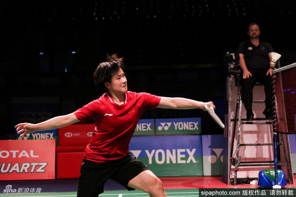 印度赛何冰娇2-0辛杜进决赛