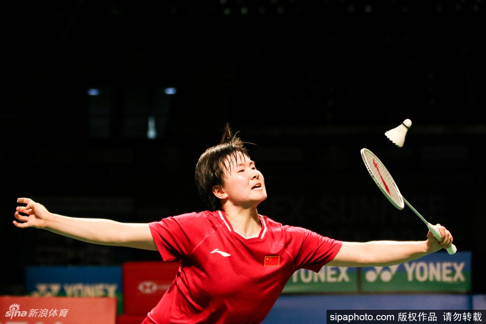 印度赛何冰娇2-0辛杜进决赛