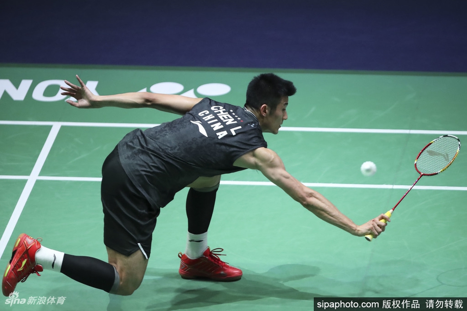 [法国羽毛球赛]林丹0-2不敌谌龙
