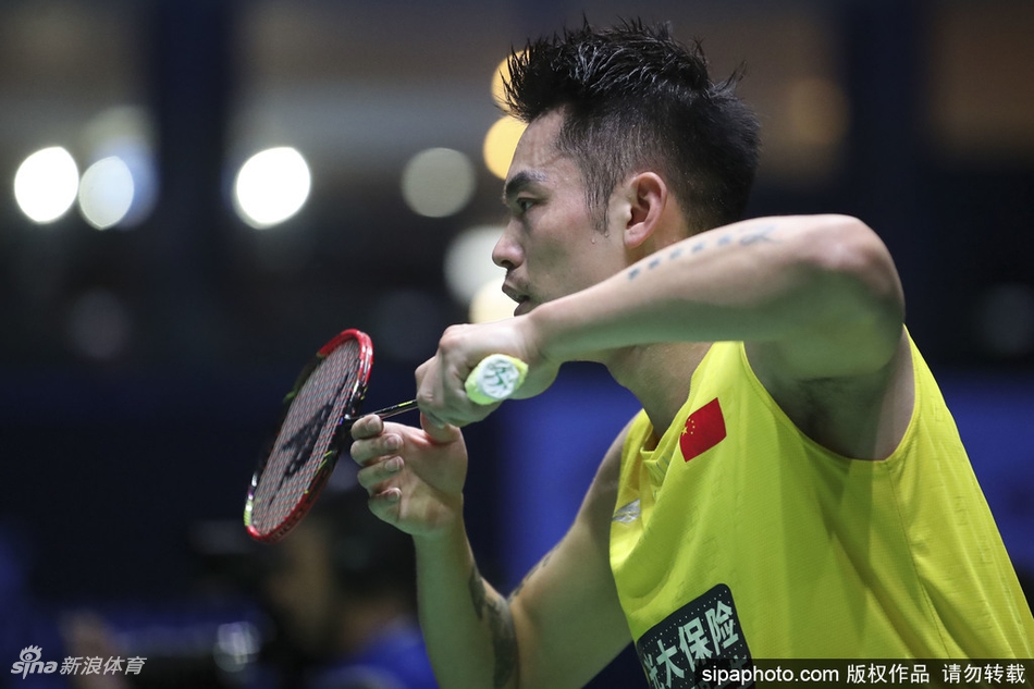 [法国羽毛球赛]林丹0-2不敌谌龙