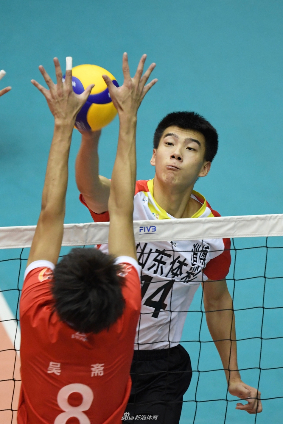 全锦赛山东男排3-0福建