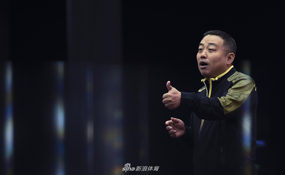 国乒进行世乒赛适应训练