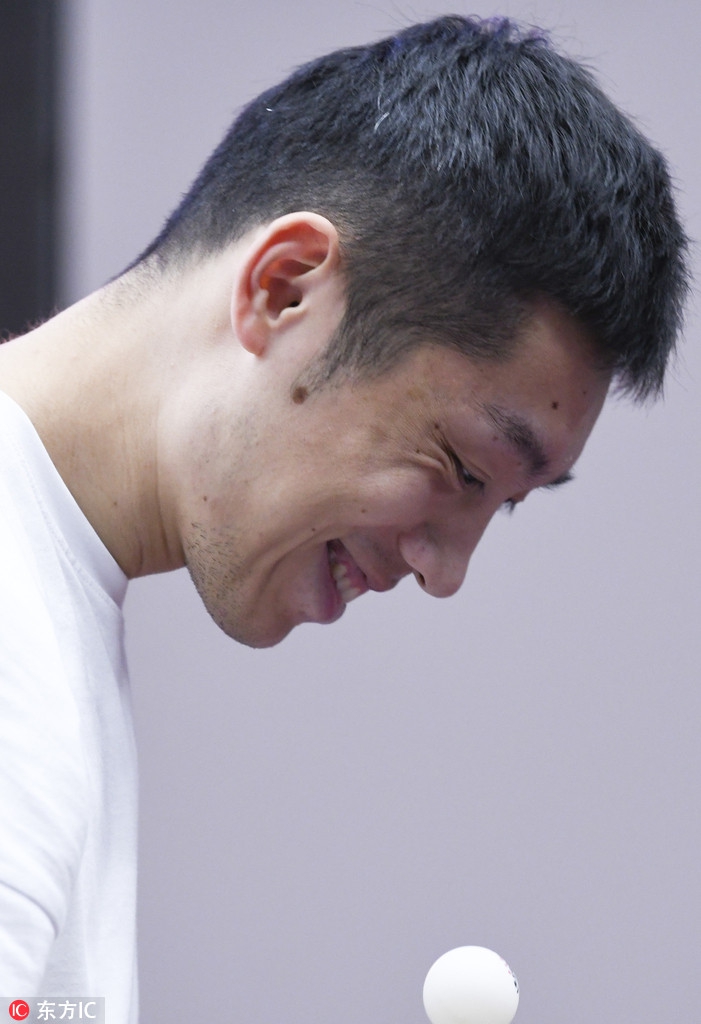 许昕出席乒乓粉丝大会