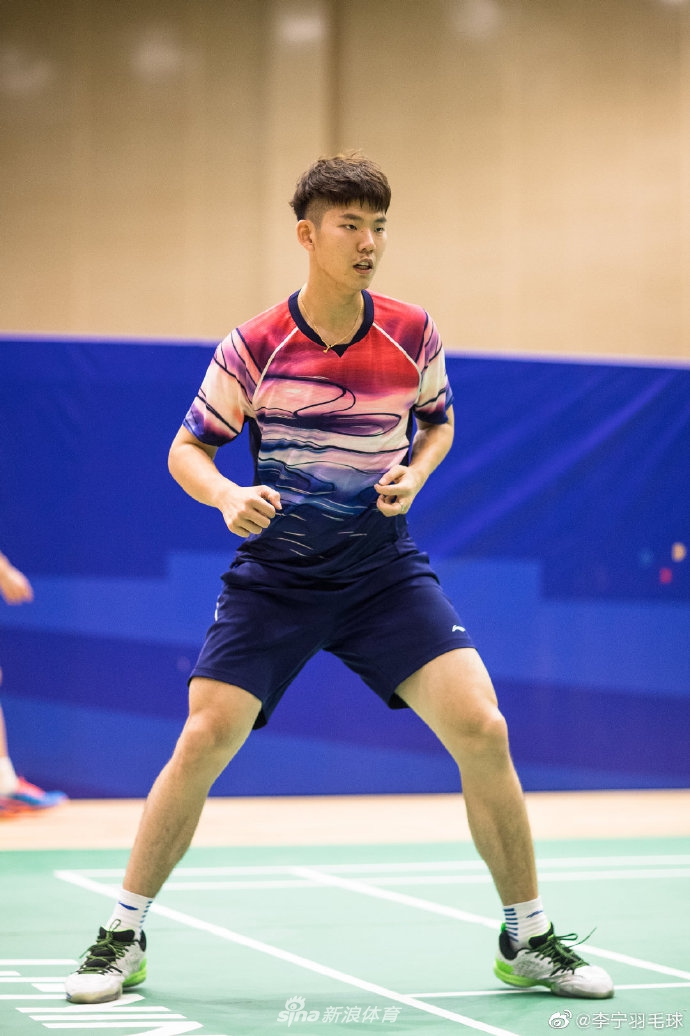 国羽穿新队服备战苏杯