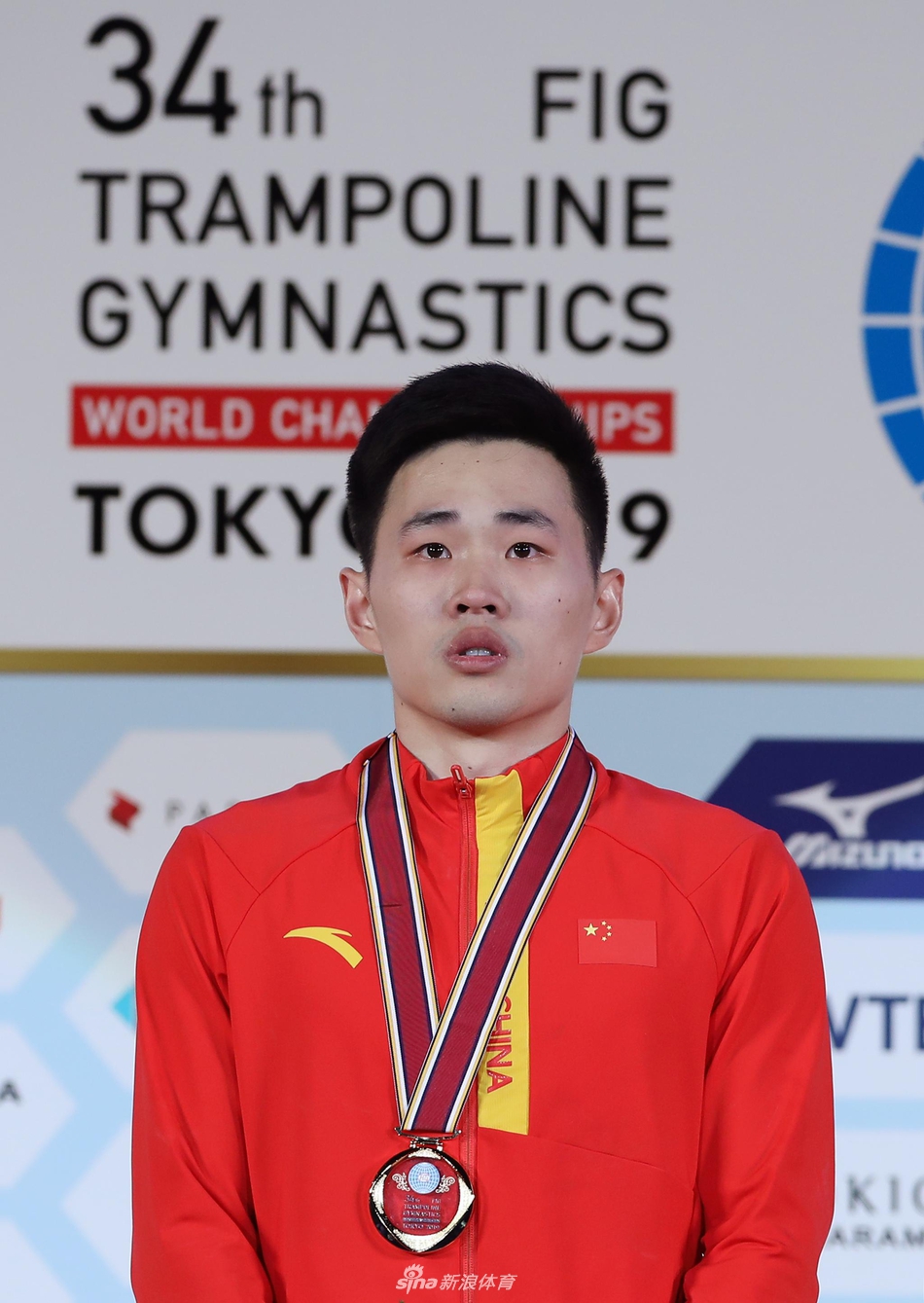 蹦床世锦赛高磊夺冠