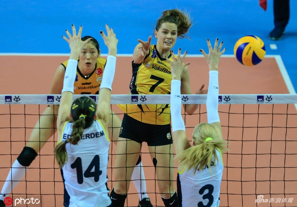 土超半决赛瓦基弗银行落败