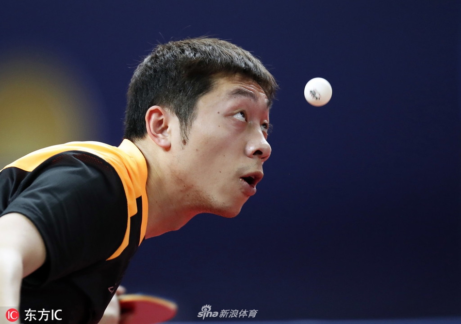 乒联总决赛许昕4-1黄镇廷