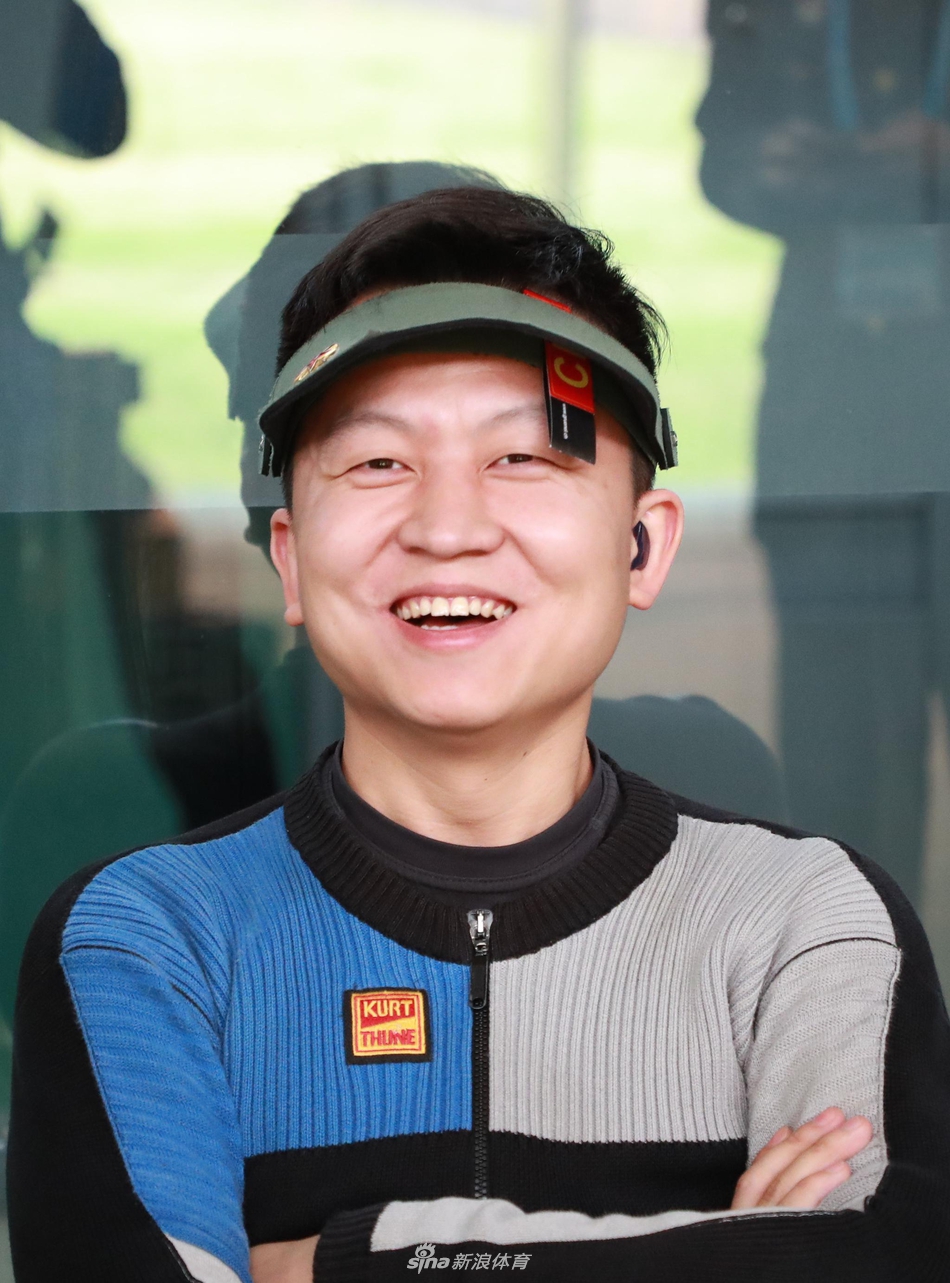 军运300米步枪三姿惠子程夺金