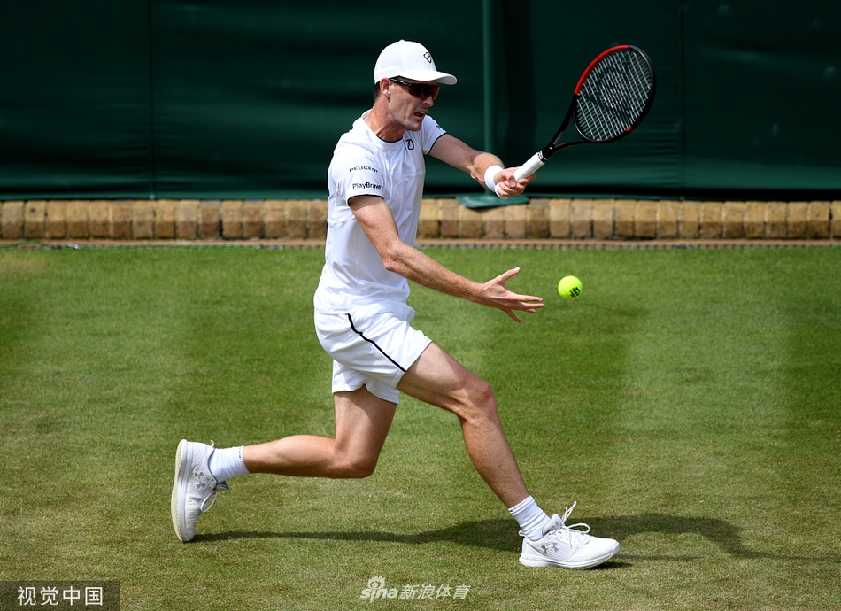 温网杰米-穆雷男双出局