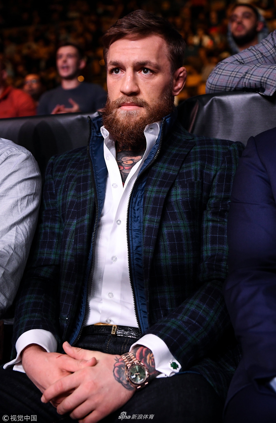 麦格雷戈现身助阵女子拳王赛