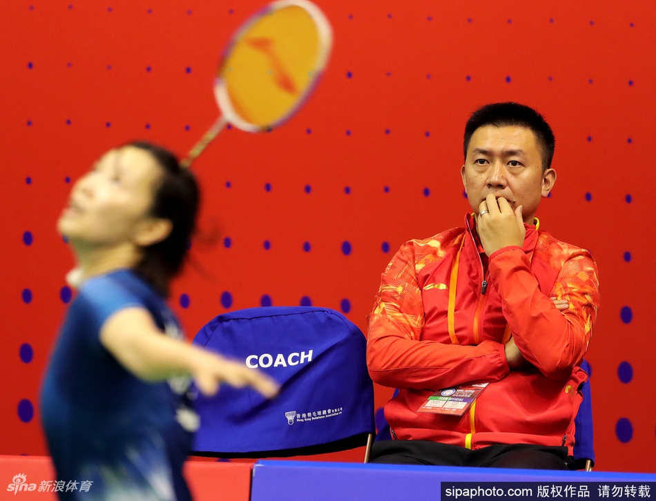 香港资格赛李雪芮2-0金效F