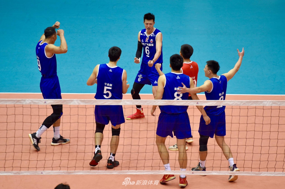 男排全锦赛江苏3-0河南