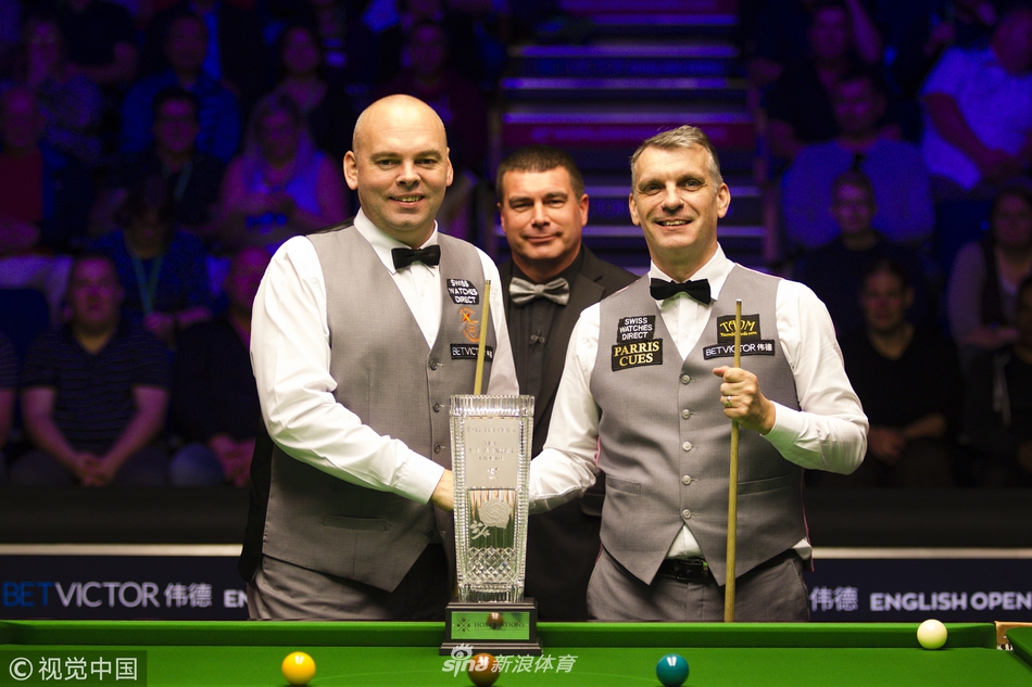 英格兰公开赛宾汉姆夺冠