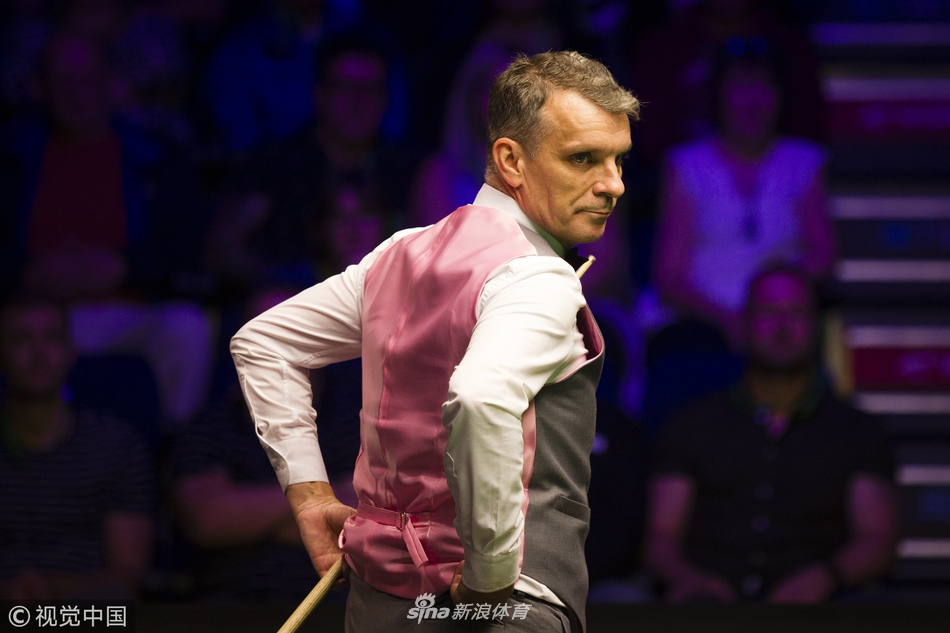 英格兰公开赛宾汉姆夺冠