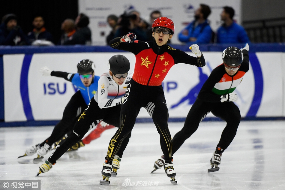 短道速滑世界杯男子500米武大靖破世界纪录