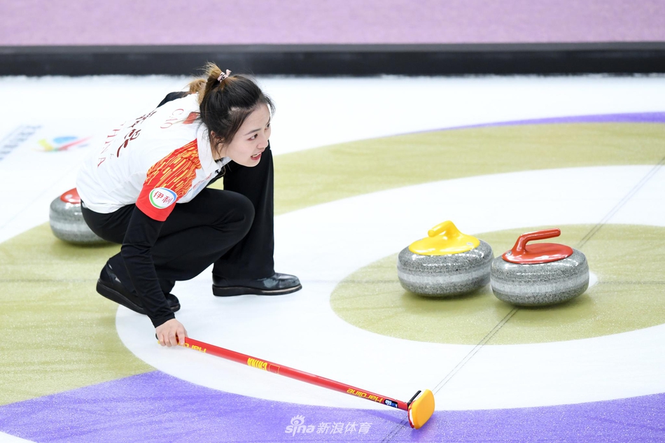 冰壶世界杯中国混双4-13美国