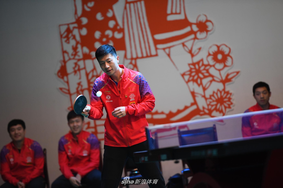 国乒到访革命圣地延安