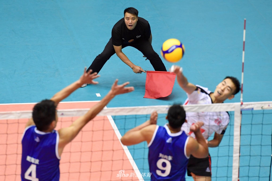 男排全锦赛江苏3-0河南