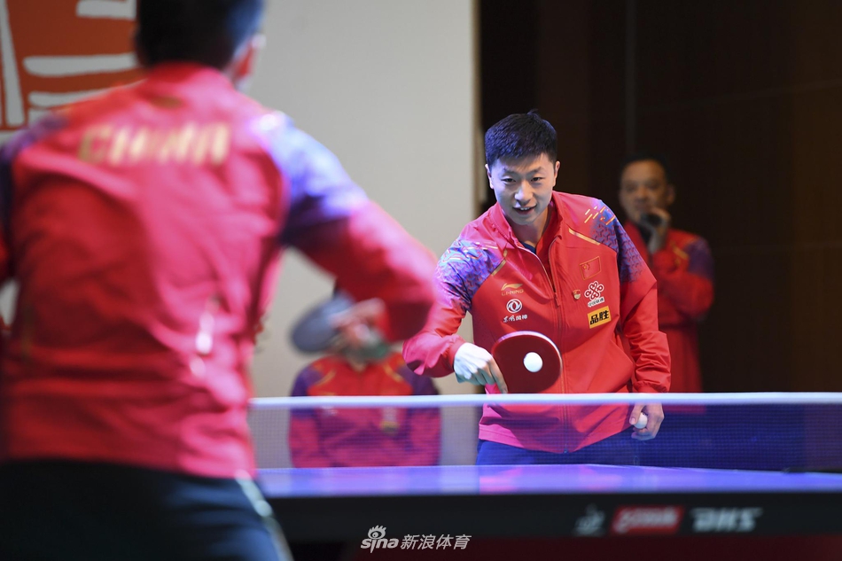 国乒到访革命圣地延安