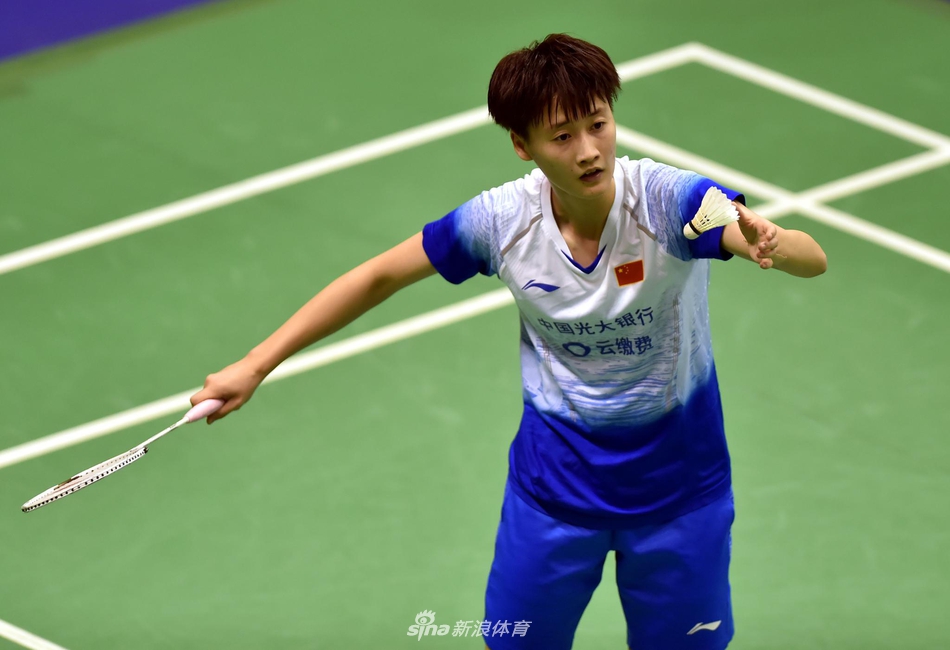 香港赛陈雨菲十连胜成池铉