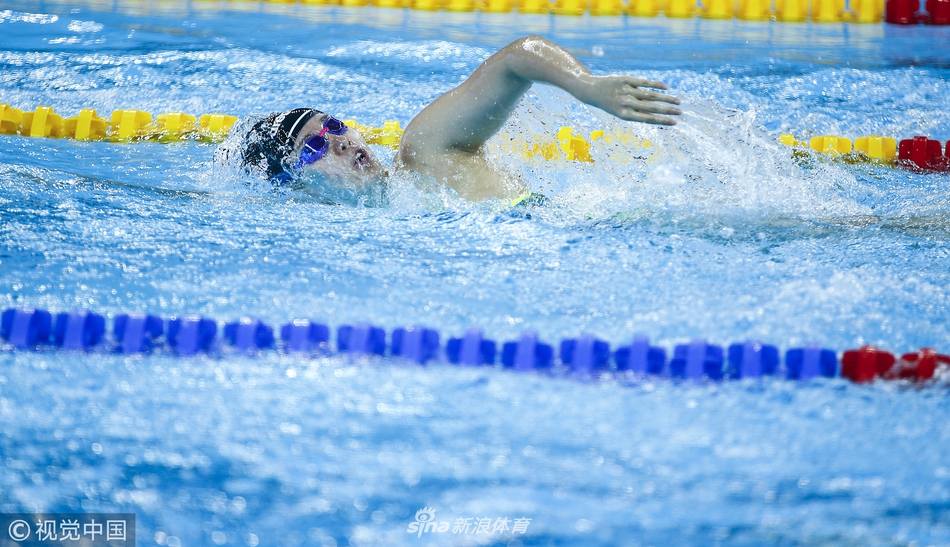 傅园慧参加短池世锦赛测试赛