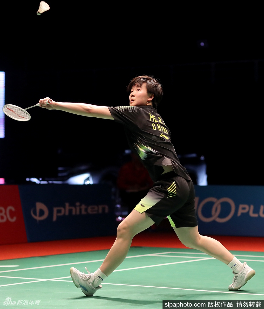 大马赛何冰娇2-0布桑兰