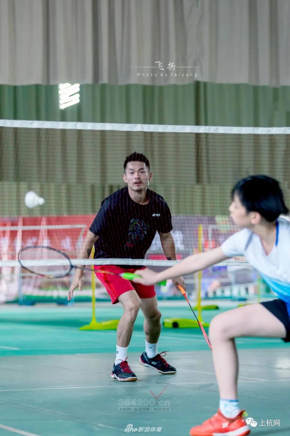 林丹亲自给小学员上课