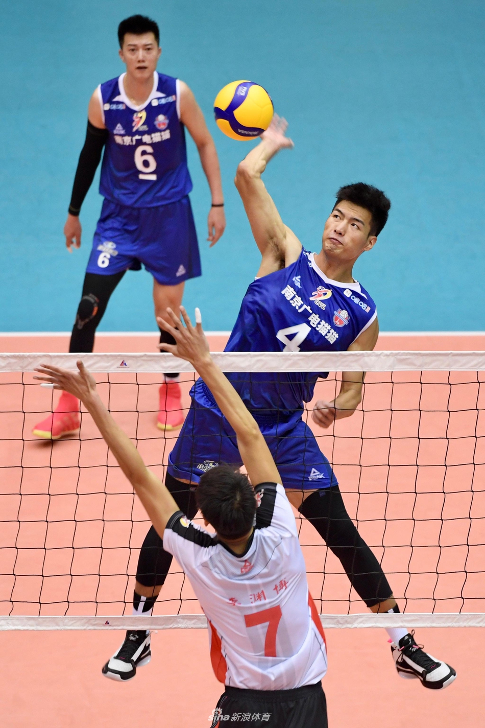 男排全锦赛江苏3-0河南