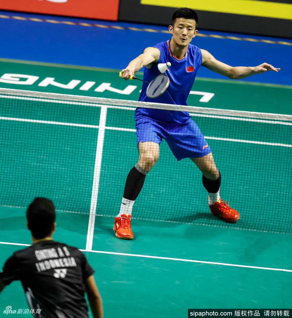 新加坡赛谌龙无缘四强