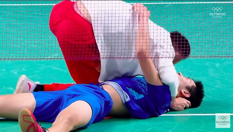 青奥会李诗沣摘金王祉怡夺银