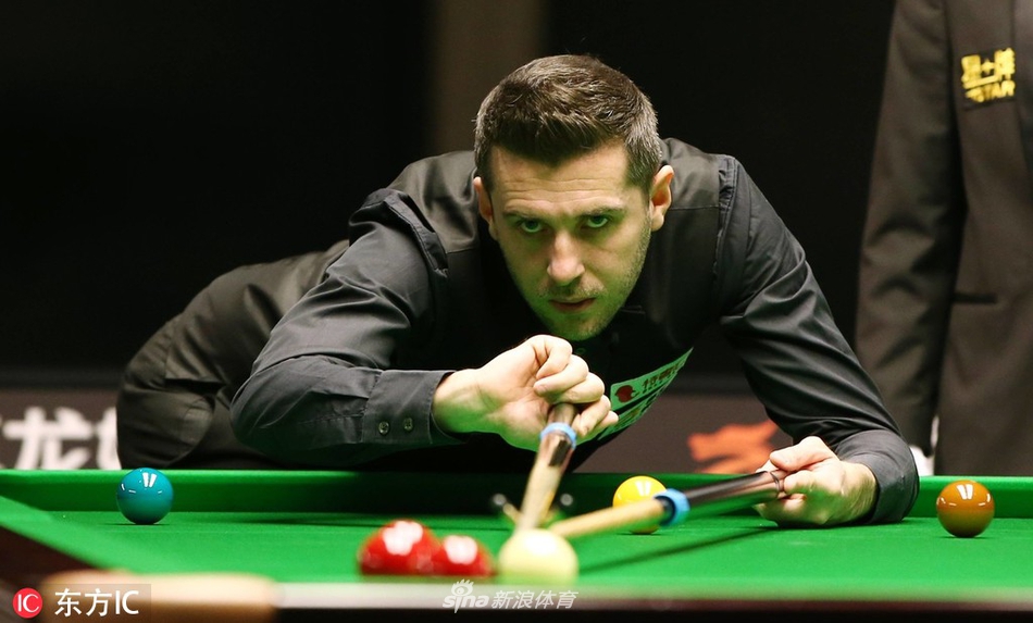 德国大师赛塞尔比5-1沃顿