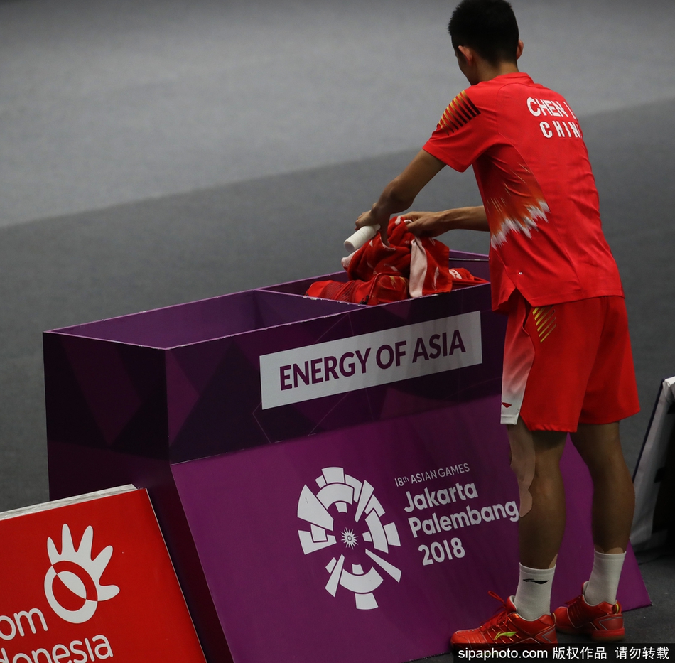 亚运会谌龙无缘四强