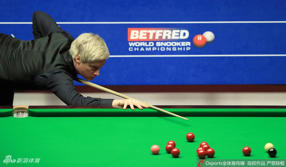 世锦赛希金斯4-4罗伯逊