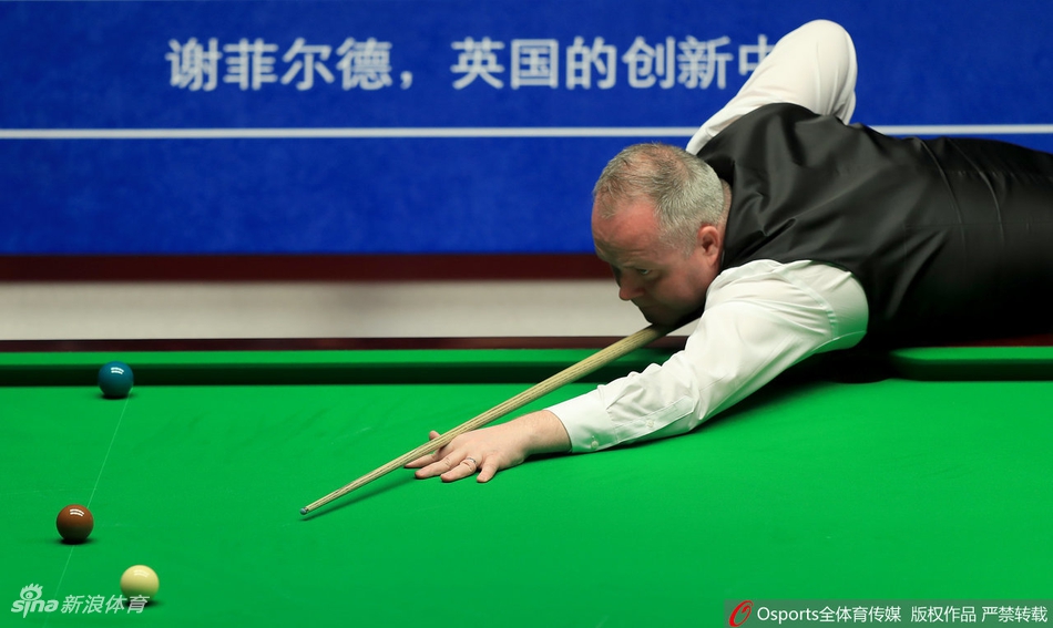 世锦赛希金斯4-4罗伯逊