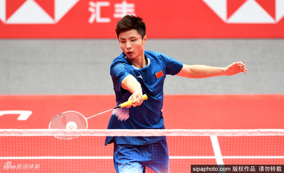 总决赛石宇奇2-0金廷两连胜