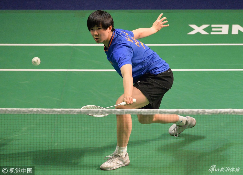 印度赛何冰娇2-0李雪芮