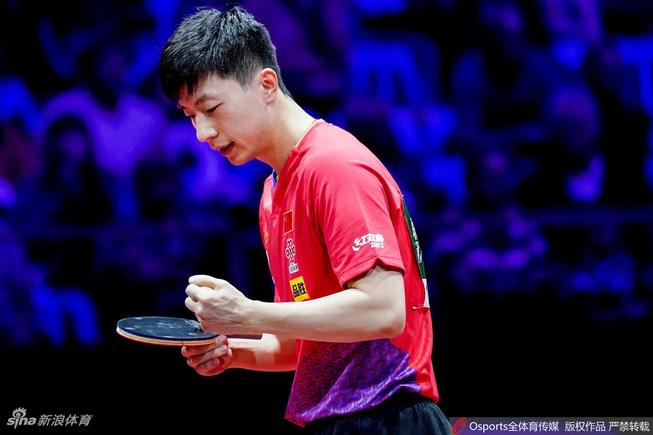 世乒赛马龙4-0晋级次轮