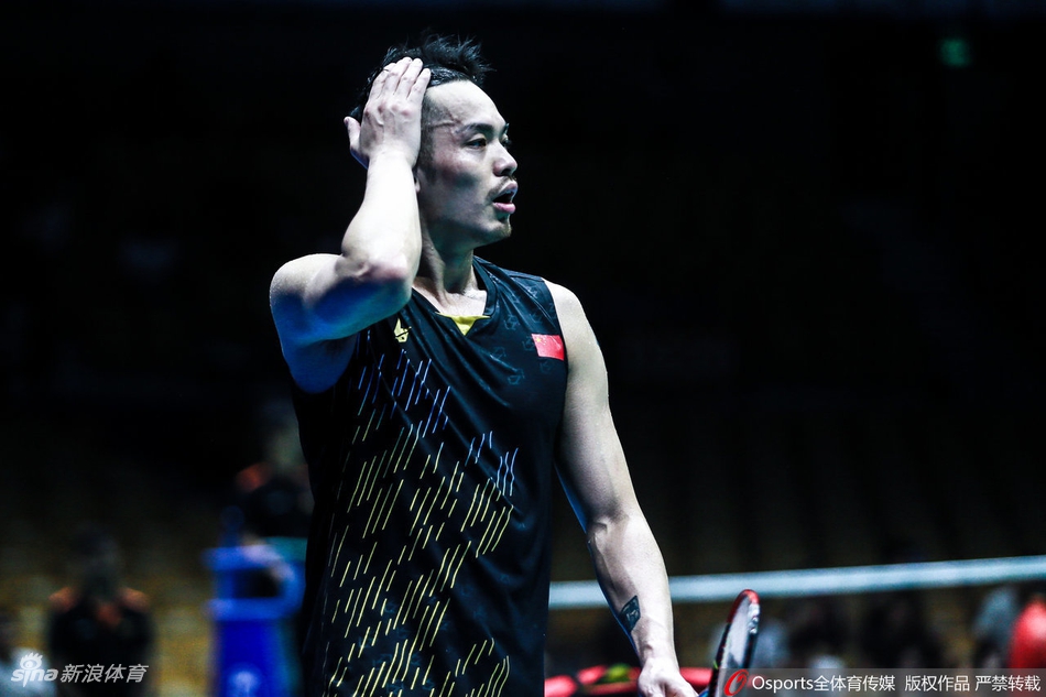 亚锦赛林丹0-2周天成