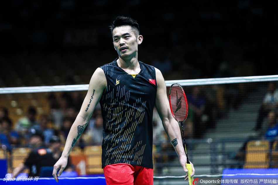 亚锦赛林丹0-2周天成