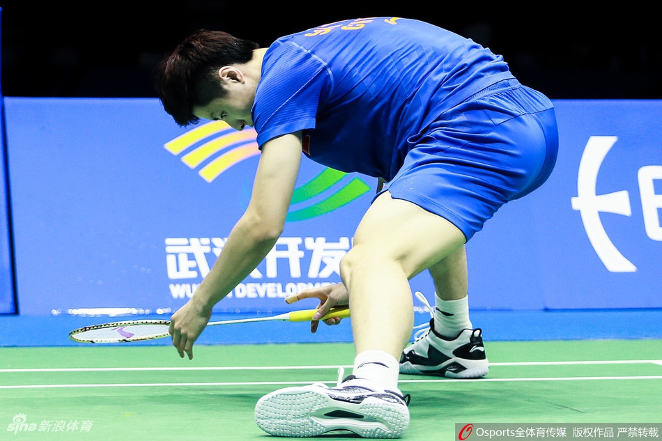 亚锦赛石宇奇2-0周天成进决赛