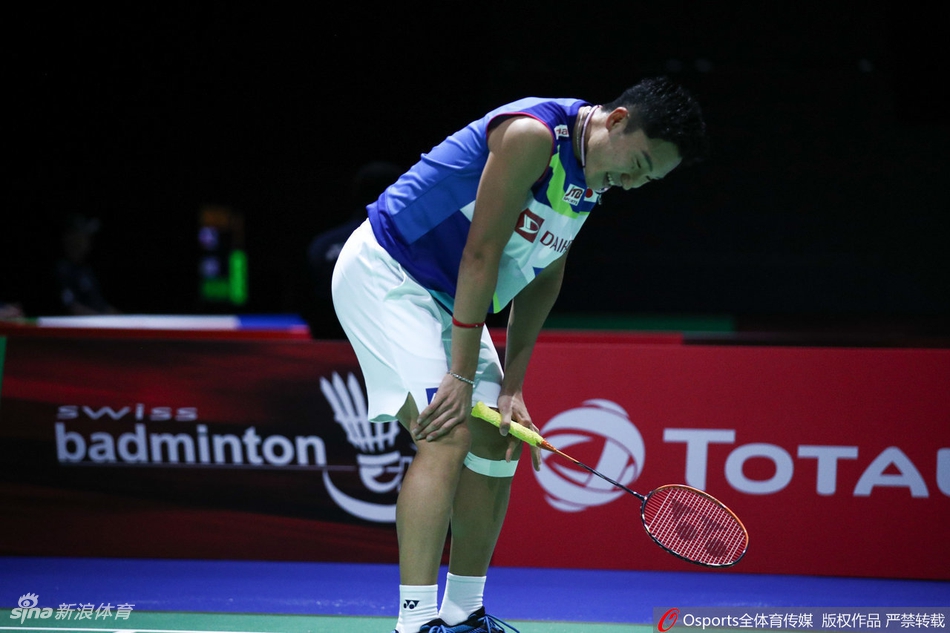世锦赛桃田贤斗2-0进次轮