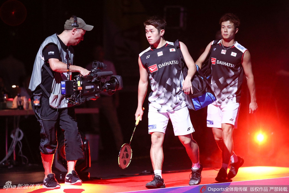 世锦赛李俊慧／刘雨辰无缘决赛