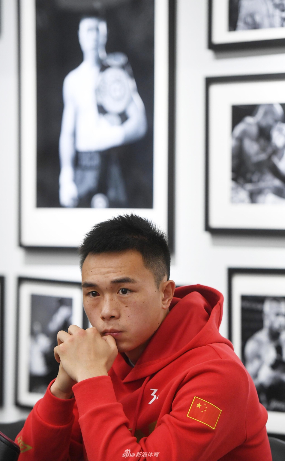 徐灿在北京出席媒体见面会