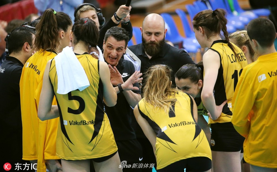 女排欧冠瓦基弗3-0斯图加特