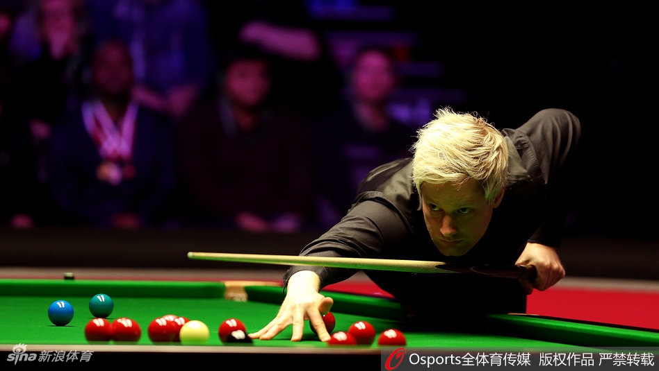 大师赛小特6-4罗伯逊进决赛