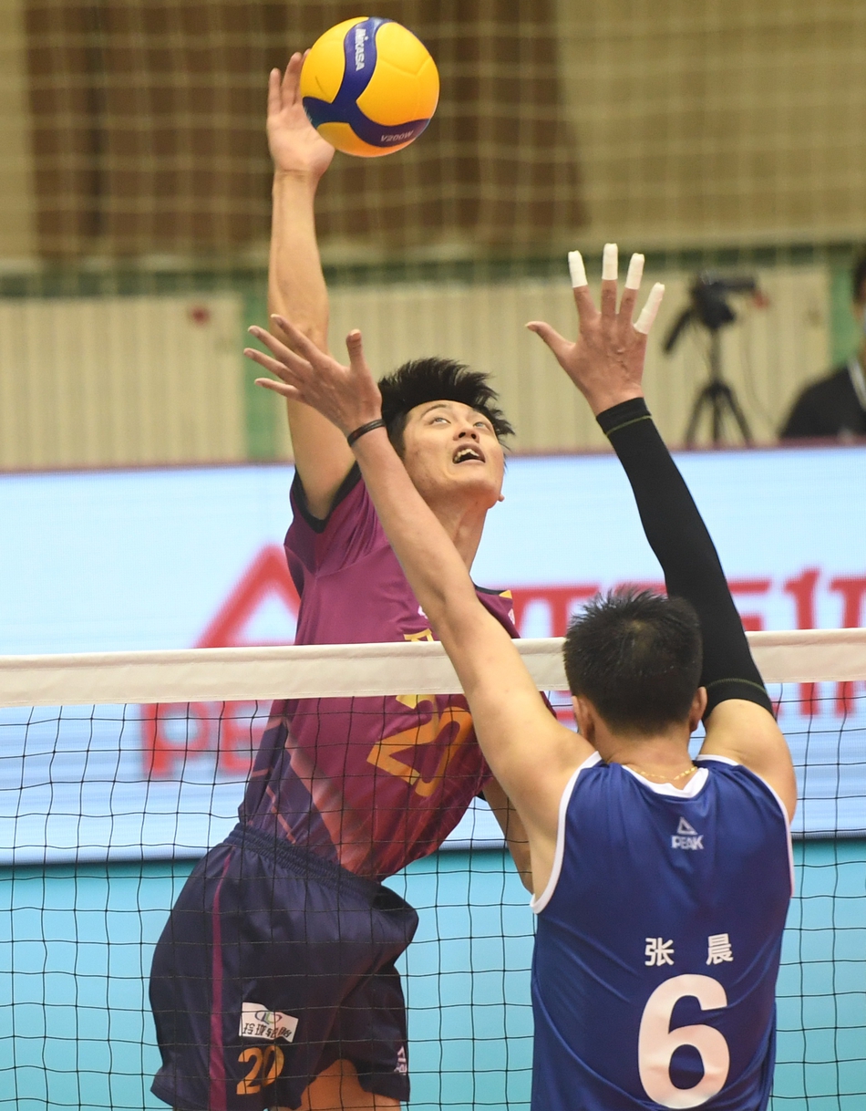 男排联赛上海0-3江苏