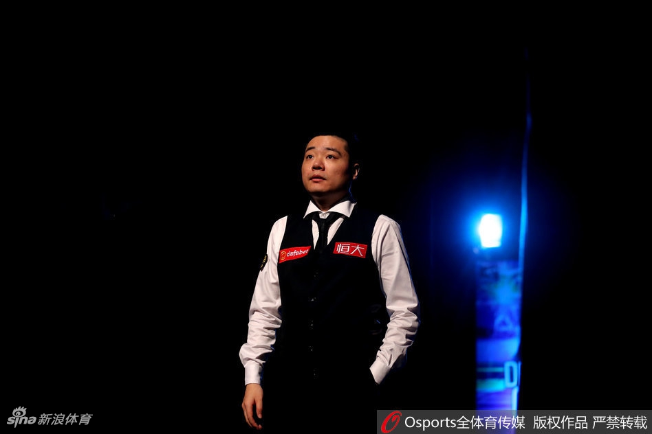 大师赛丁俊晖3-6火箭无缘决赛